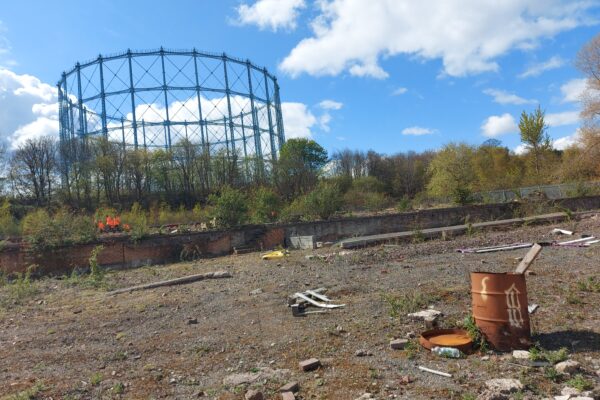 Granton site showing a large area with the gasworks in the background
